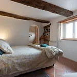 Au Calme Bed & Breakfast 3*