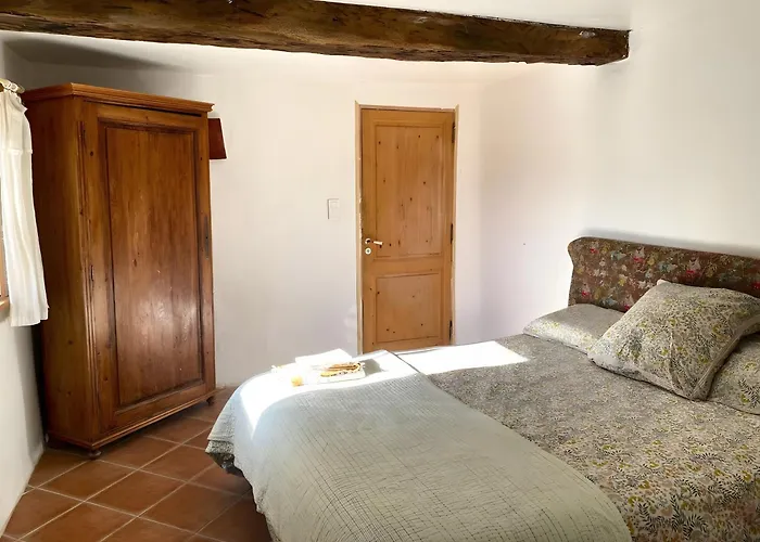 Au Calme Couette-café 3*